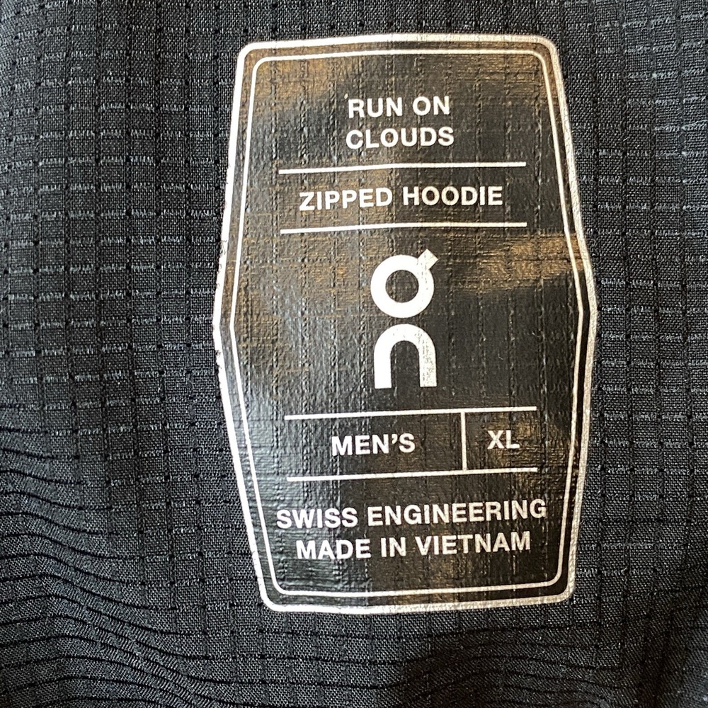 OC Run On Clouds Zipped‎ Hooded Running Jacket Mens XL Gray Sporty Performance - Picture 10 of 16